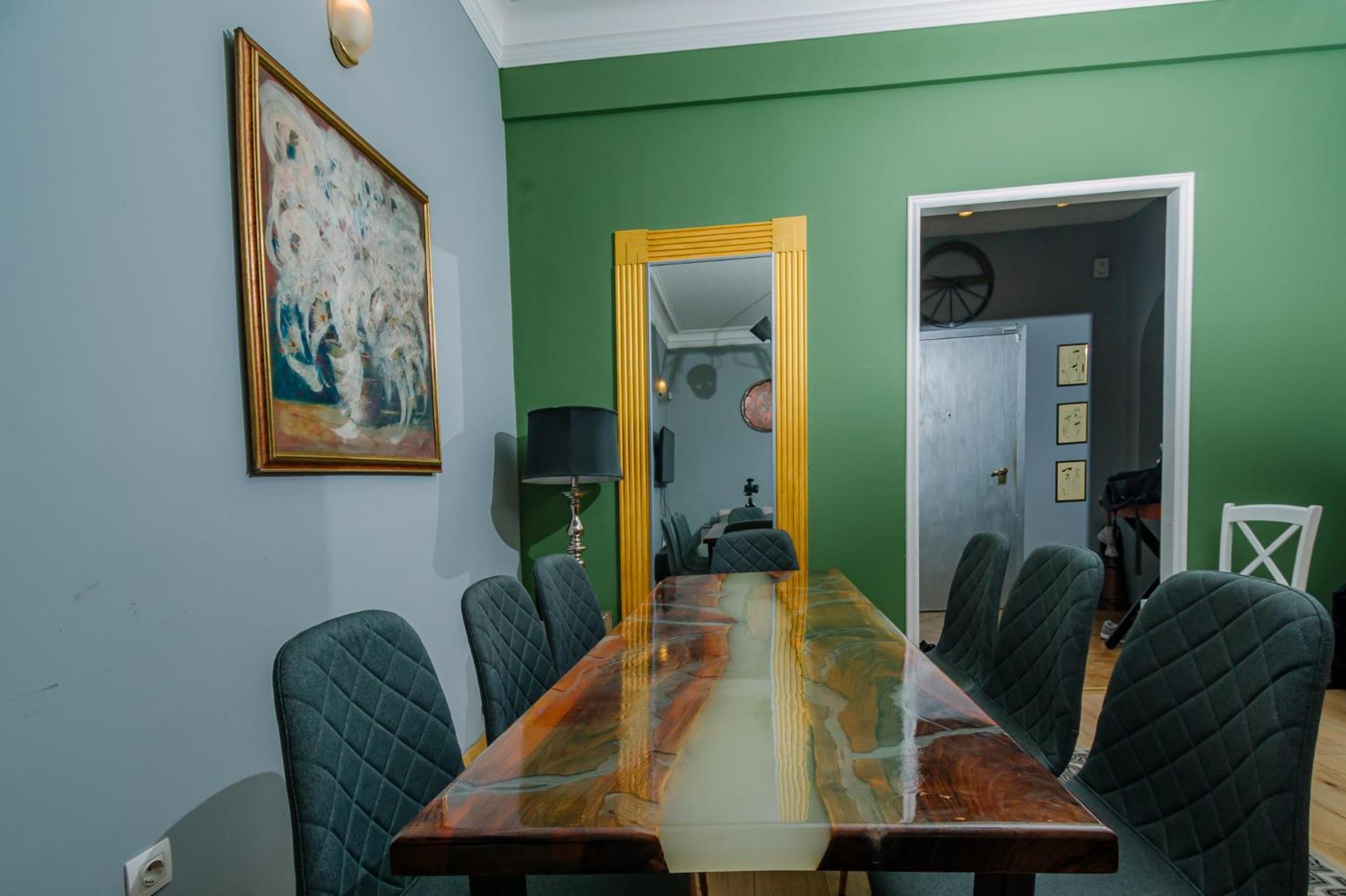 Top Center, 3Bdr, Heart Of The City, Free Secured Parking Sofia Luaran gambar